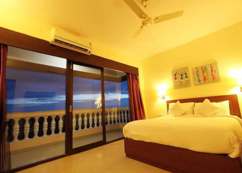 Hotel The Queeny 3*