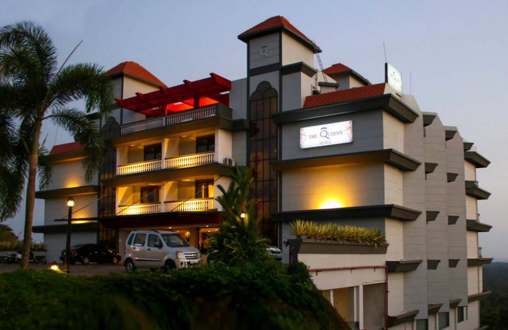 Hotel The Queeny