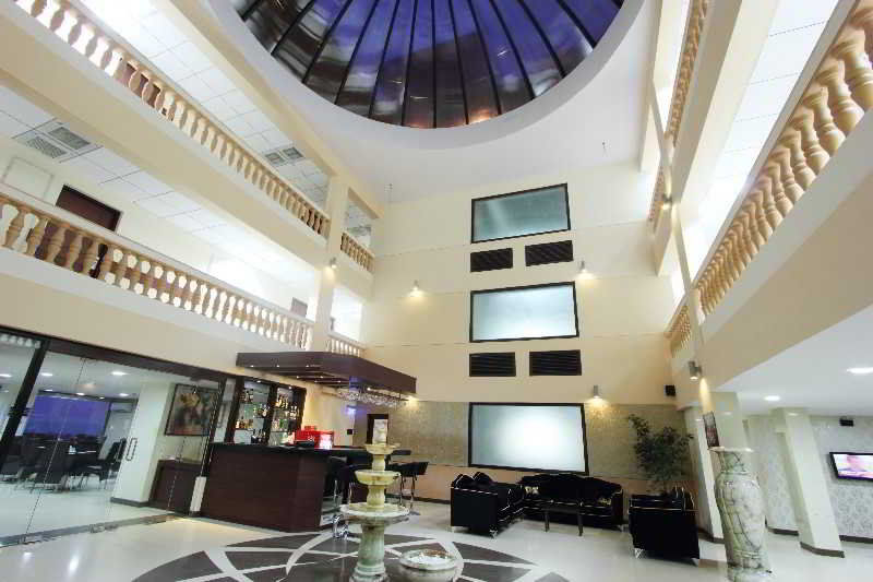 The Queeny Hotel Sancoale